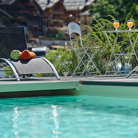 Hotel-Chalet Les Ecureuils Restaurant, Piscine, Garage Le Grand-Bornand Bagian luar foto